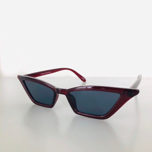 Retro Slim Cat Eye Sunglasses - Picture 3 of 4